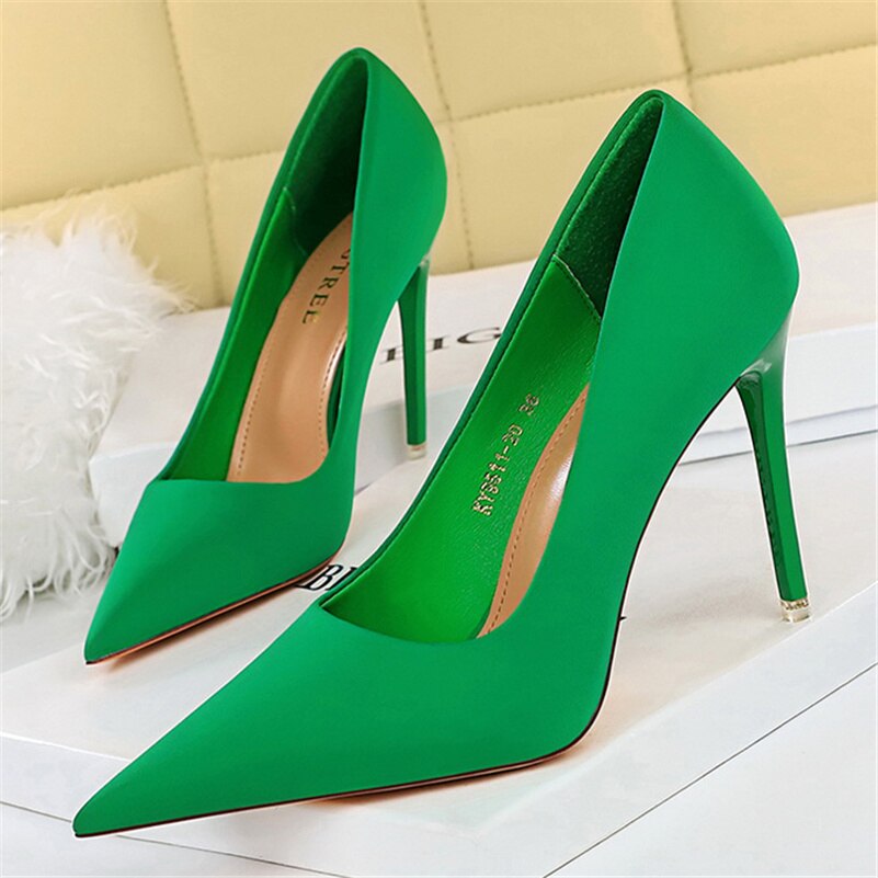 Luxury Elegant Women 7.5cm 10.5cm High Heels Scarpins Silk Pumps Lady Green Purple Fetish Wedding Bridal Low Heels Satin Shoes